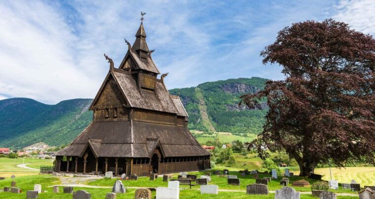 bergen-guided-fjord-cidery-tour-to-balestrand