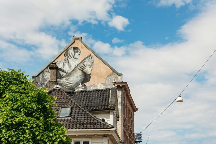 bergen-past-present-small-group-guided-walking-tour