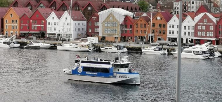 bergen-sightseeing-cruise-of-bergens-historic-landmarks