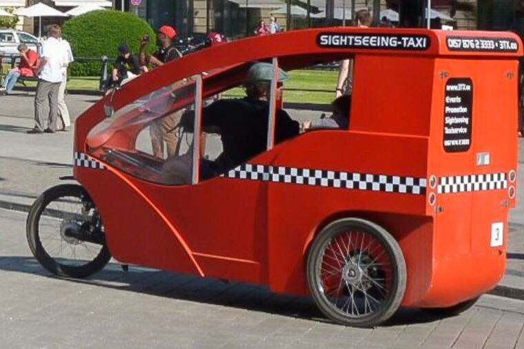 berlin-express-private-1-hour-e-rickshaw-ride