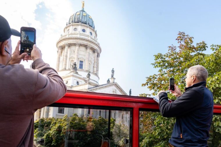 berlin-hop-on-hop-off-bus-the-berlin-dungeon