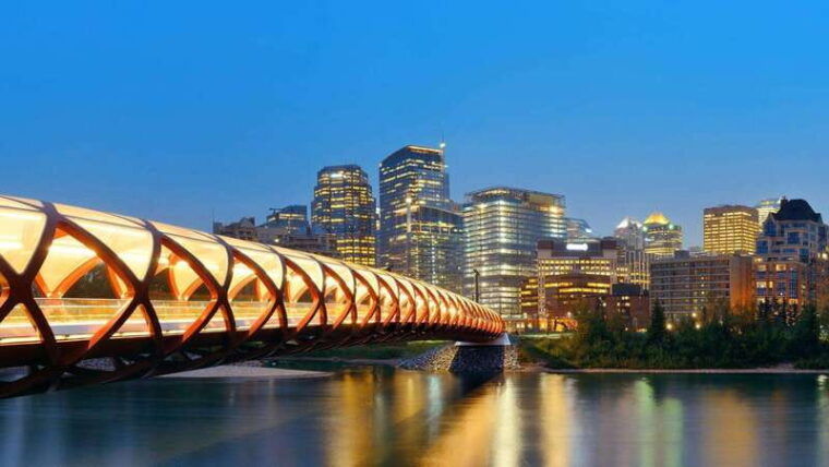 best-of-calgary-private-walking-tour-with-a-local