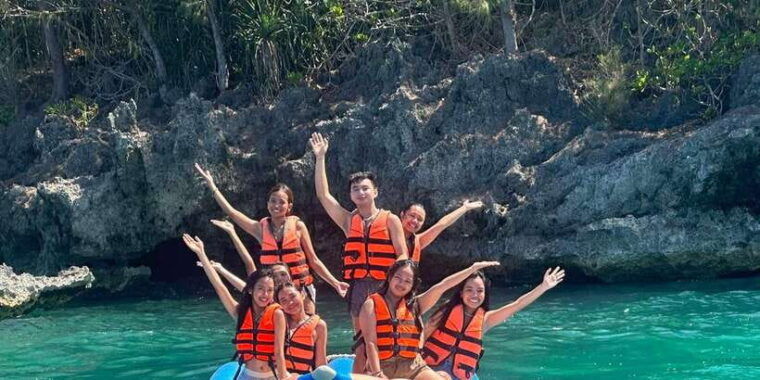 boracay-banana-boat-ride