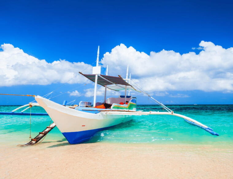 boracay-island-hopping-with-lunch-helmet-diving-atv