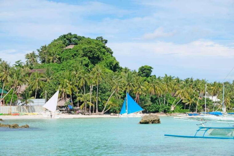 boracay-land-tour-with-paraw-sailing-crystal-kayak-and-spa