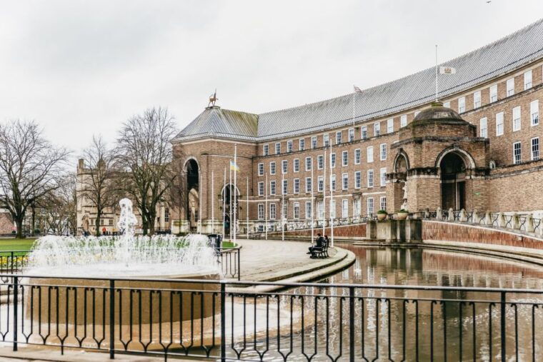 bristol-blackbeard-to-banksy-guided-walking-tour