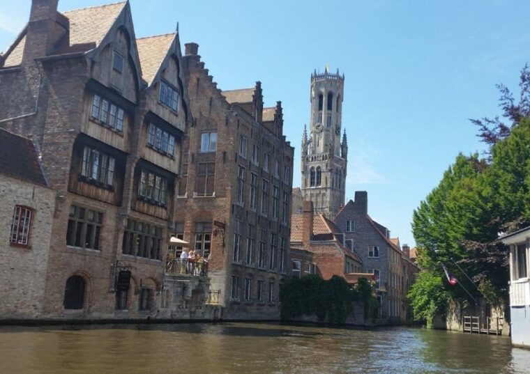 bruges-2-5-hr-walking-tour-from-train-station-to-markt