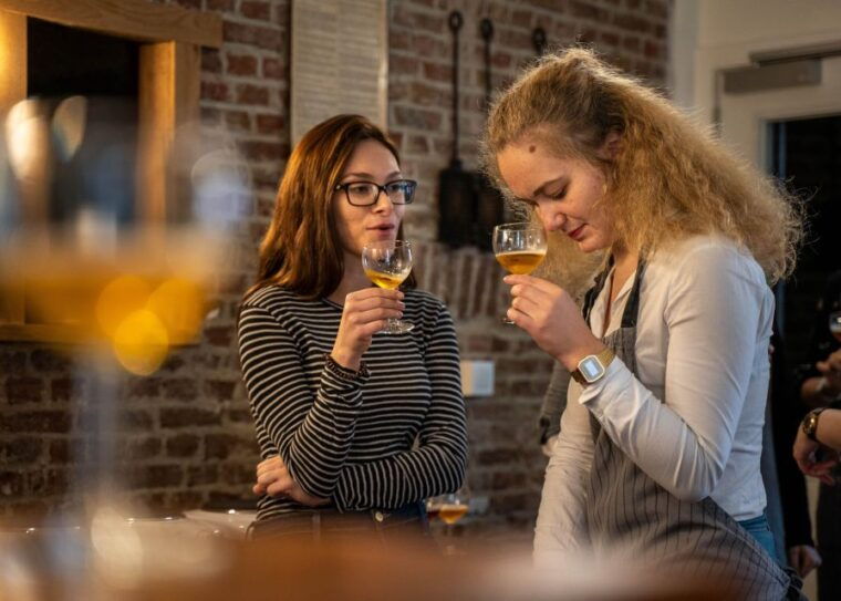 bruges-belgian-waffle-making-workshop-with-beer-tasting