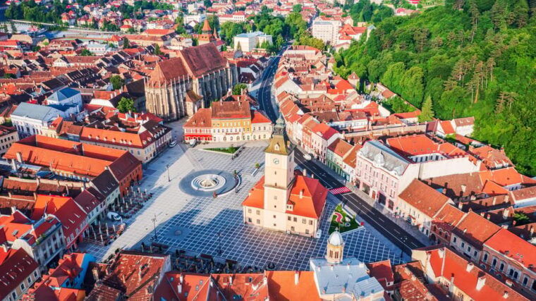 bucharest-dracula-castle-peles-castle-and-brasov-day-trip