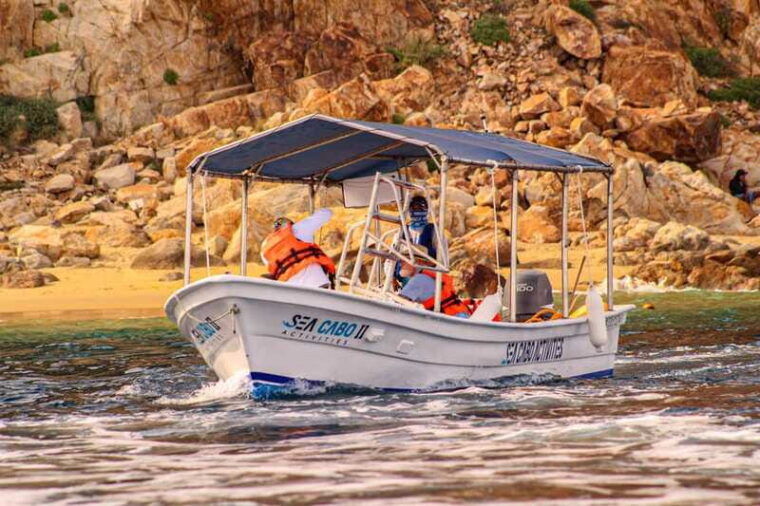 cabo-san-lucas-glass-bottom-boat-tour-to-the-arch