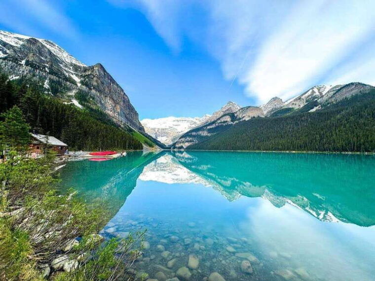calgary-banff-gondola-lake-louise-and-emerald-lake-tour
