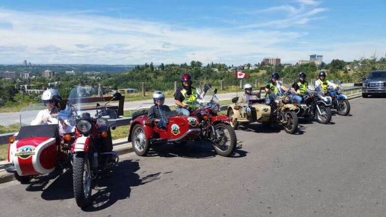calgary-city-tour-by-vintage-style-sidecar-motorcycle
