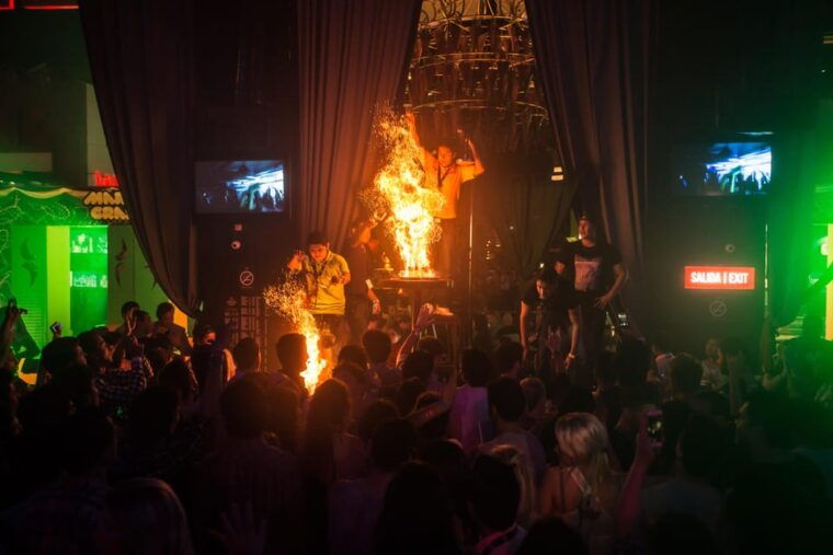 cancun-mandala-nightclub-cancun-admission