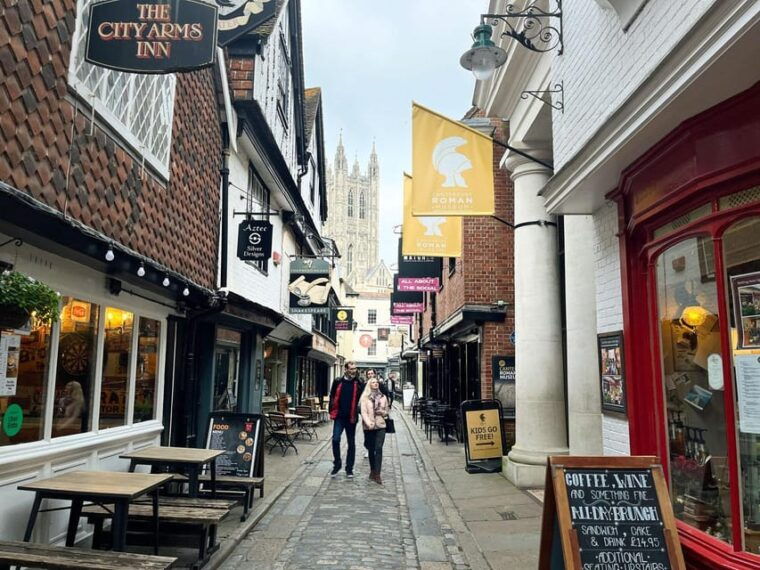 canterbury-private-2hr-walking-tour-with-a-blue-badge-guide