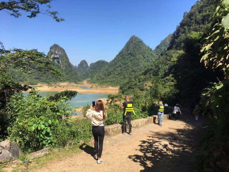 cao-bang-cao-bang-loop-car-rental-with-driver