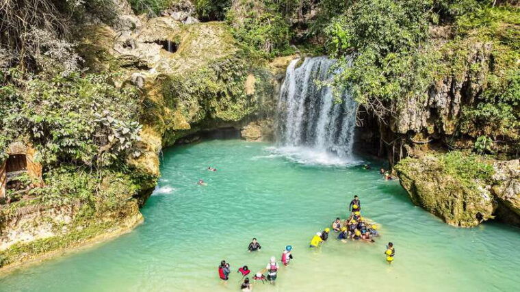 cebu-kawasan-canyoning-moalboal-snorkeling-turtles-tour
