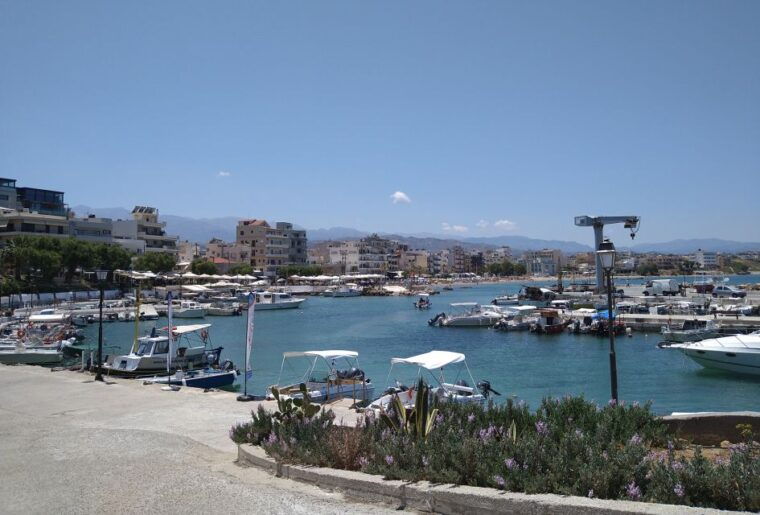 chania-city-highlights-small-group-bike-tour