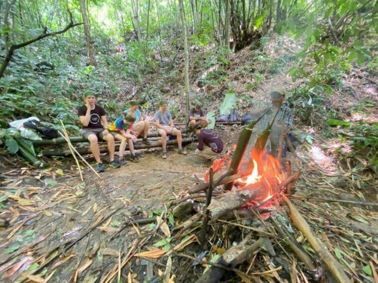 chiangrai-group-trekking-with-bamboo-cooking
