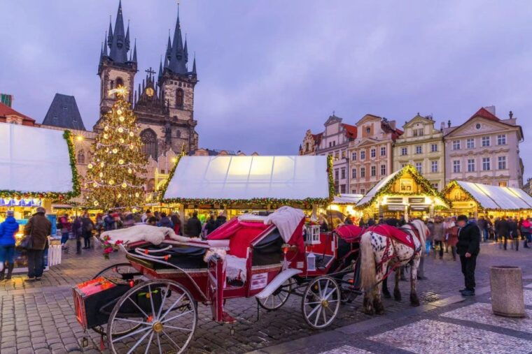 christmas-journey-in-prague-walking-tour