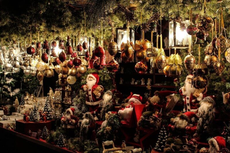 christmas-tales-in-canterbury-private-walking-tour
