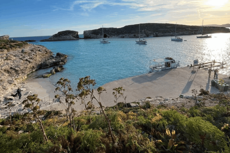 cirkewwa-mgarr-blue-and-crystal-lagoon-private-boat-charter