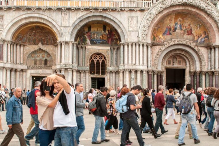 classic-venice-2-hour-walking-tour-with-basilica-entry