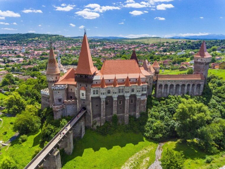 cluj-turda-salt-mine-corvin-castle-alba-carolina-tour