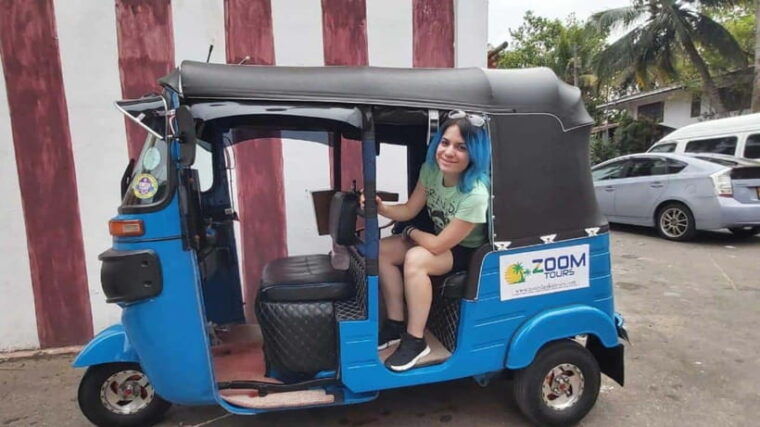 colombo-city-tour-by-tuk-tuk-with-lunch-dinner-all-inclusive