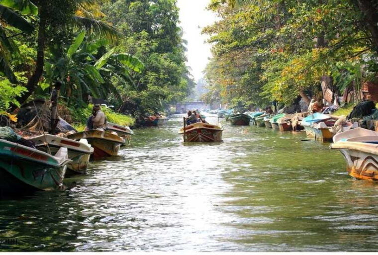 colombo-negombo-muthurajawela-dutch-canal-boat-adventure