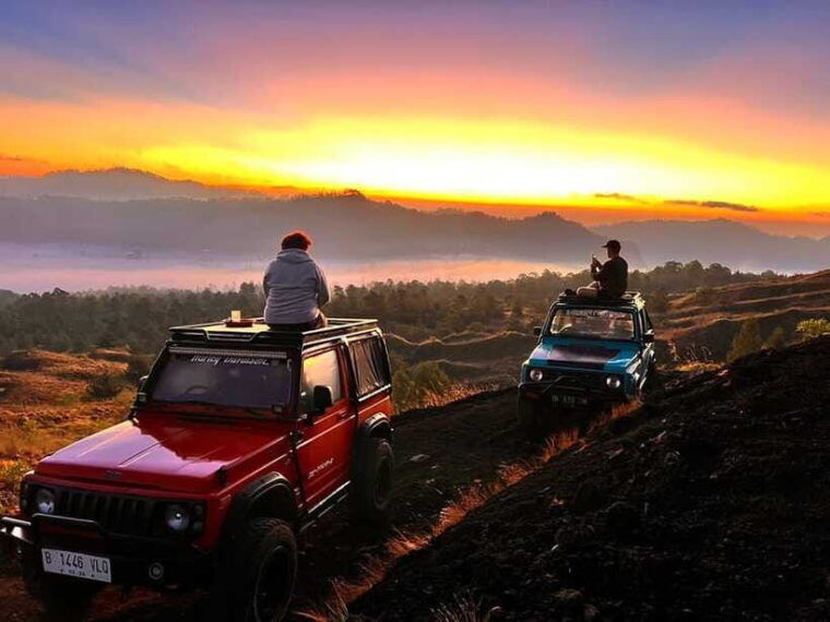 combo-mount-batur-jeep-trekking-to-the-summit
