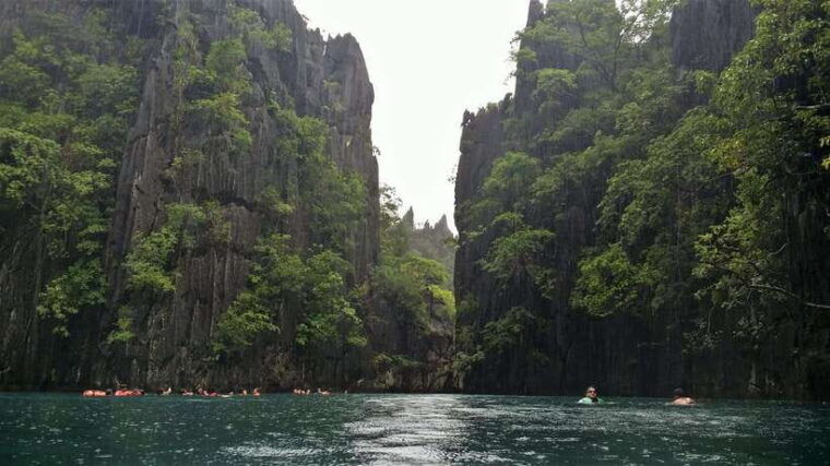 coron-tour-a-kayangan-lake-quin-reef-tour-with-lunch