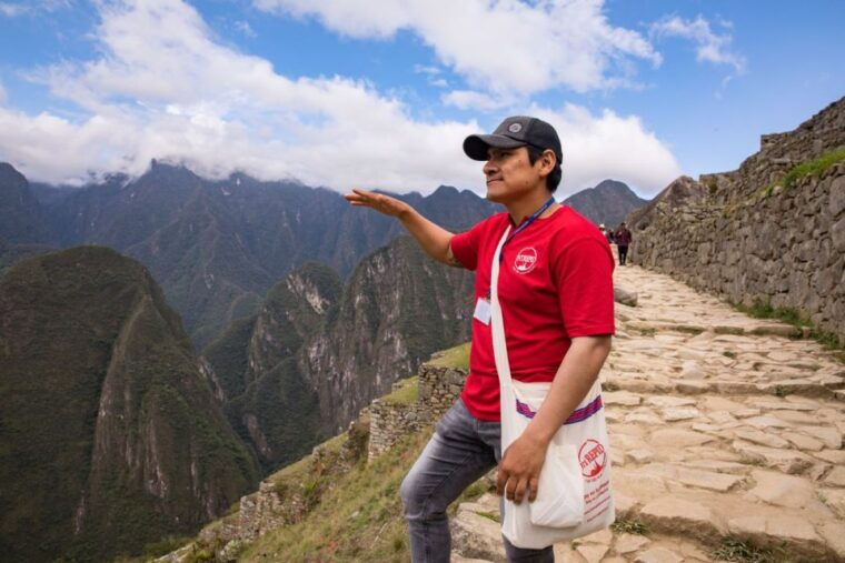 cusco-private-full-day-tour-of-machu-picchu-with-a-local