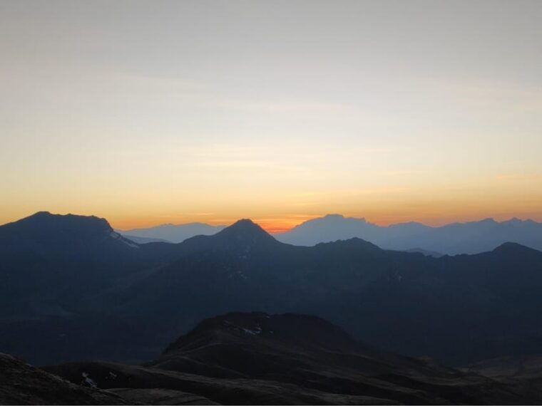 cusco-rainbow-mountain-tour-at-sunset-without-the-crowds