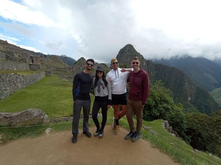 cusco-tour-to-the-sacred-valley-and-machu-picchu-in-two-days-2