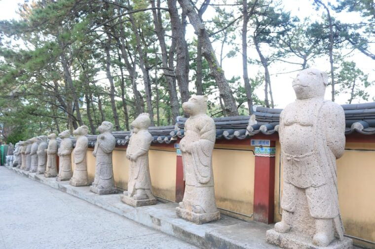 customized-private-busan-tour-with-licensed-agency-and-guide