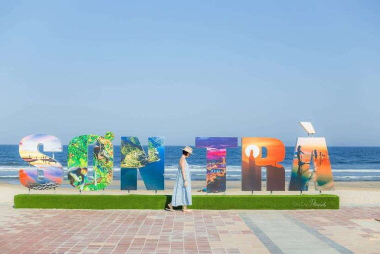 da-nang-city-sightseeing-private-tour-with-female-tour-guide