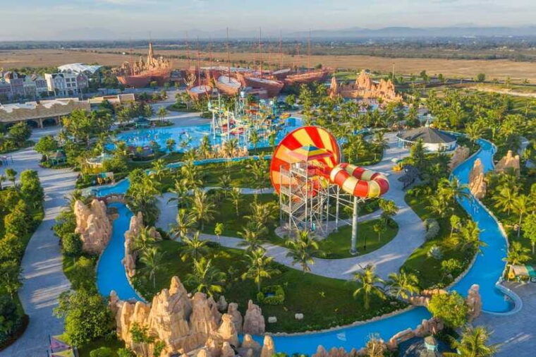 da-nang-vinwonder-south-hoi-an-day-trip
