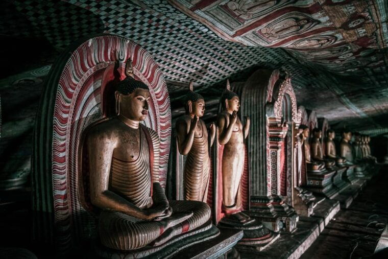 day-tour-kandy-to-sigiriya-excursion