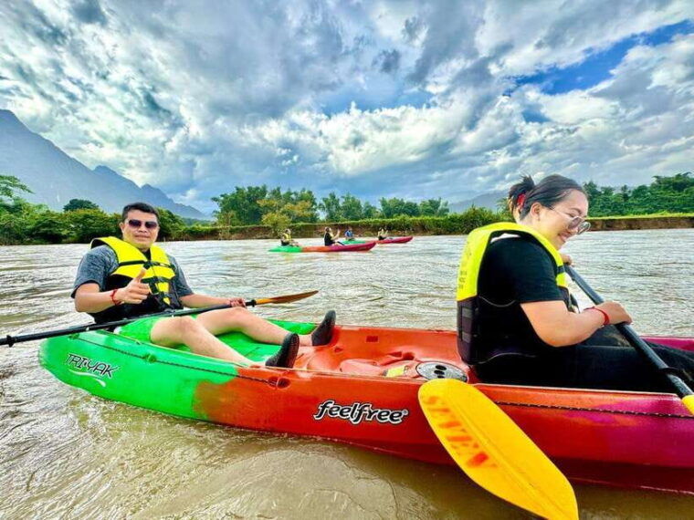 day-trip-vientiane-vangvieng-by-express-train