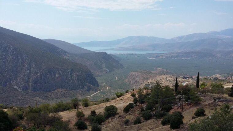 delphithermopylae-private-full-day-tour