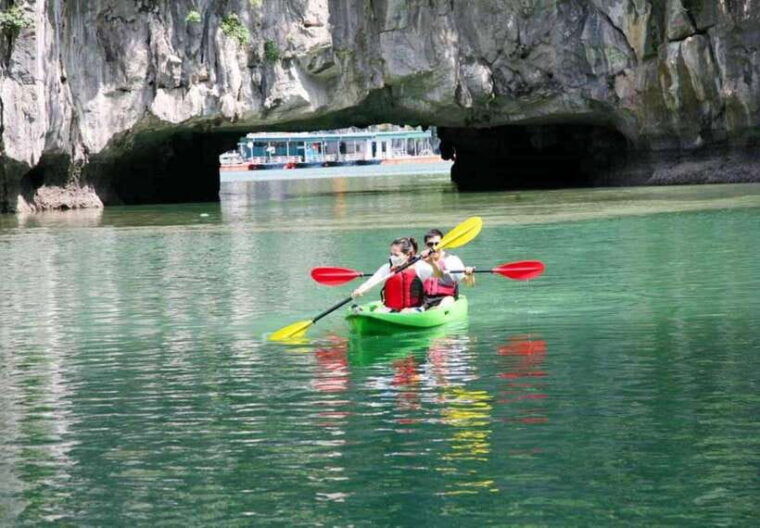 discover-halong-bay-4-hour-scenic-cruise-kayak-lunch-cave