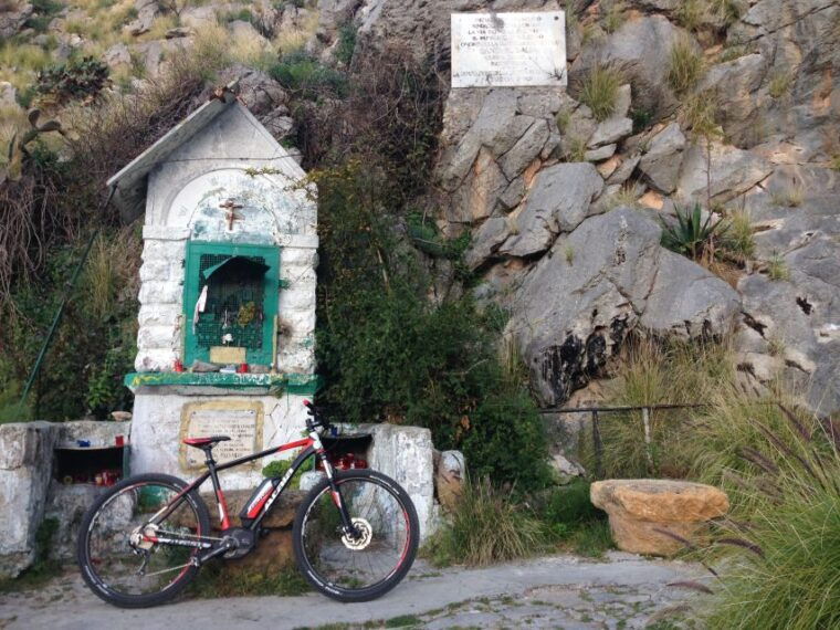 discover-mtpellegrino-with-a-private-guided-bike-tour