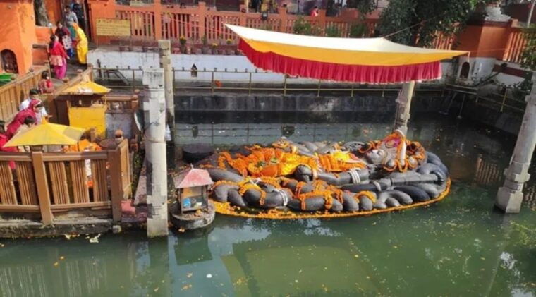 discovering-kathmandu-full-day-city-highlights-bus-tour