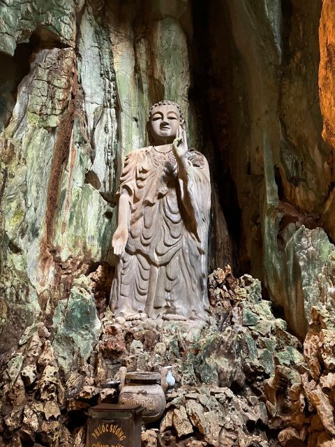 discovering-marble-mountain-and-linh-ung-temple