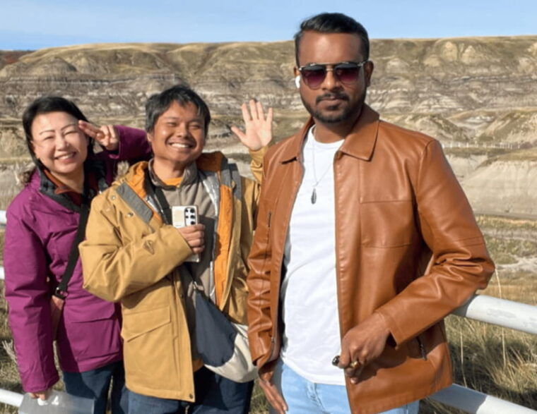 drumheller-full-day-tyrrell-museum-canyon-adventure