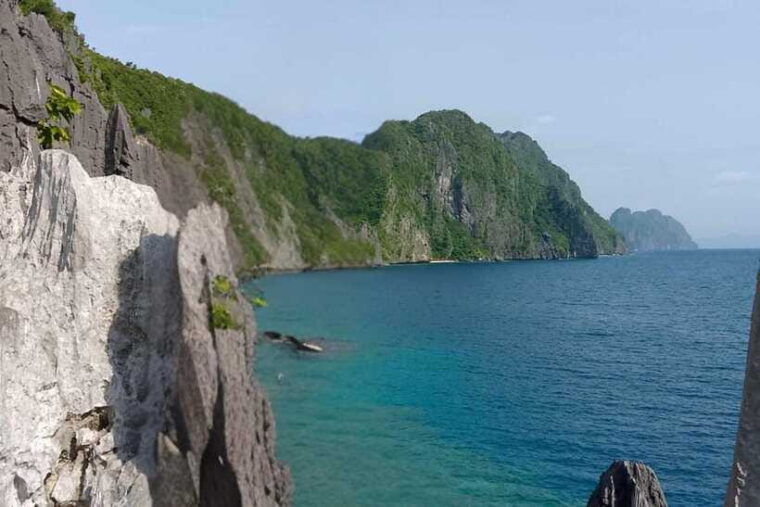 el-nido-tour-c-to-hidden-beach-helicopter-island-more