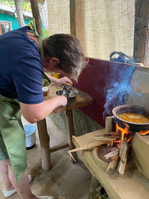 ella-sri-lanka-moms-kitchen-cooking-class