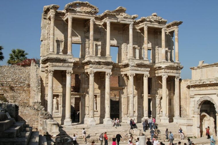 ephesus-and-sirince-tour-from-izmir-kusadasi