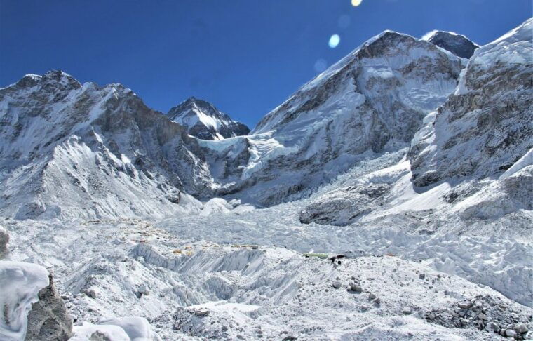 everest-base-camp-trek-and-return-via-helicopter