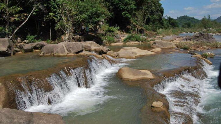 excursion-to-ba-ho-waterfall-for-half-a-day